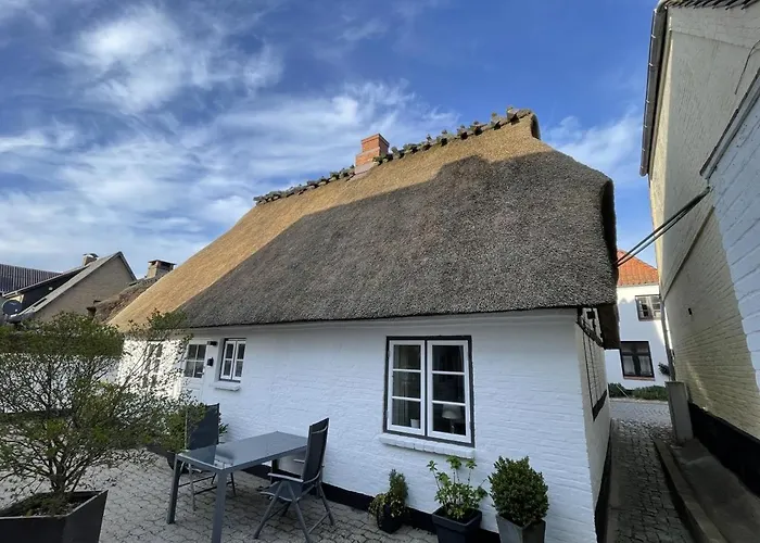 Fischerkate In Massholm